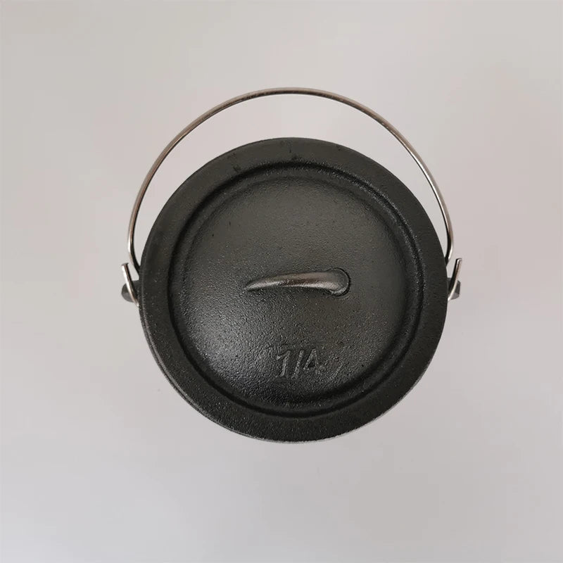 Cast Iron Cauldron with Lid Handle